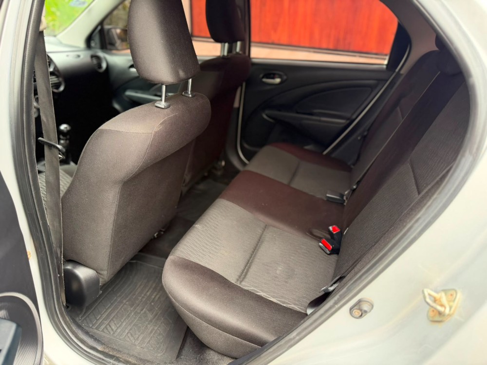 Toyota Etios 1.5X — foto 15